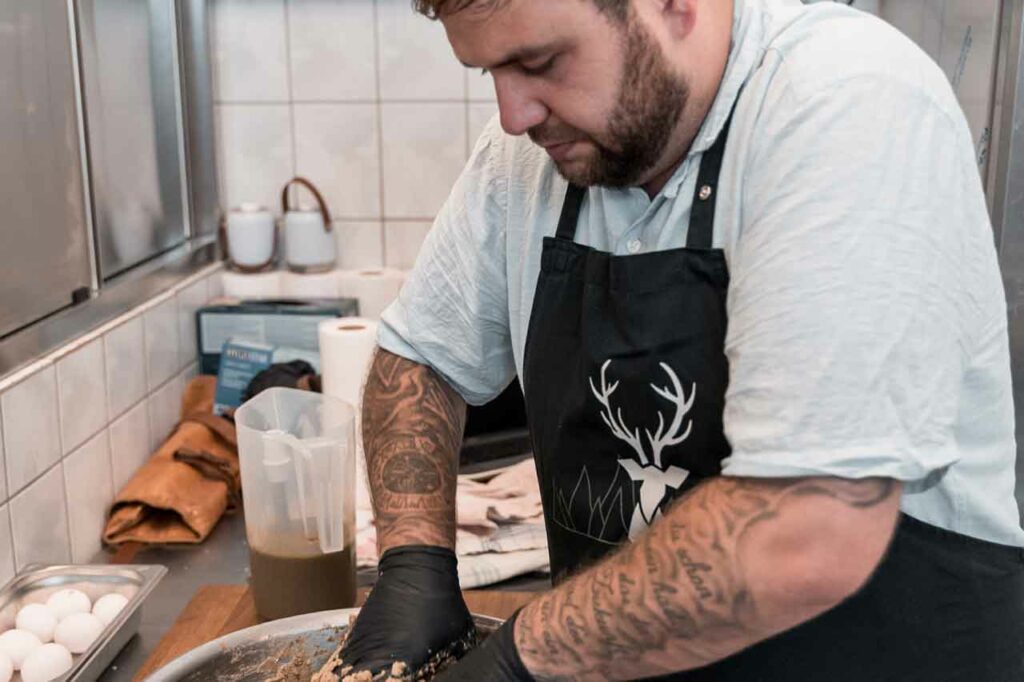 Hirsch-in-Flammen-Jobs-5