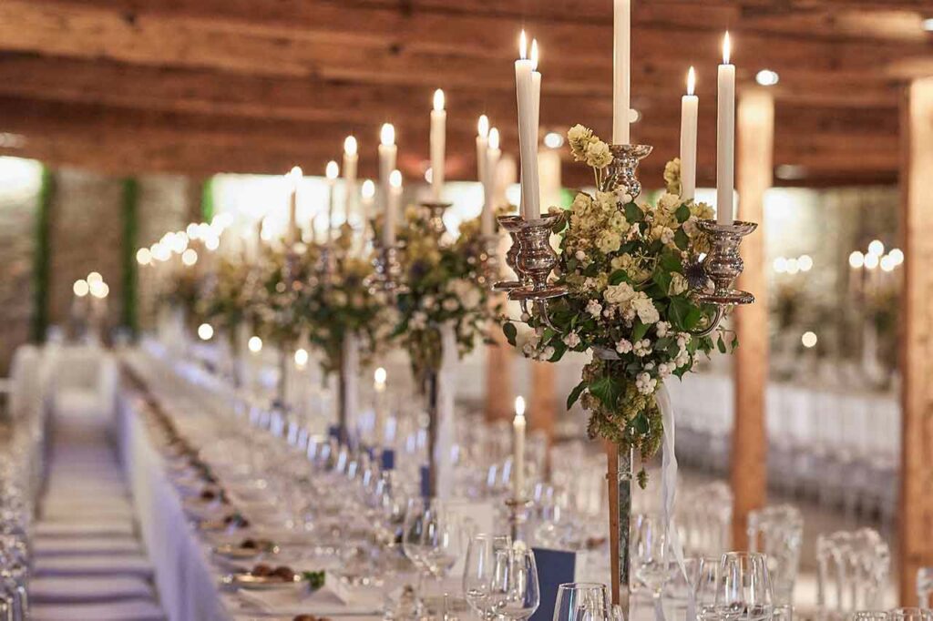 hirsch-in-flammen-schloss-gemuenden-8