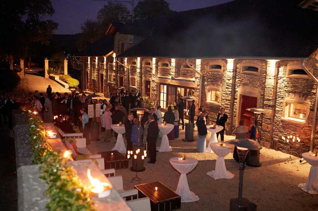 hirsch-in-flammen-schloss-gemuenden-9